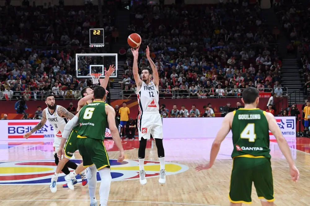 Pontos e melhores momentos França 82x55 Irã pela Copa do Mundo de Basquete