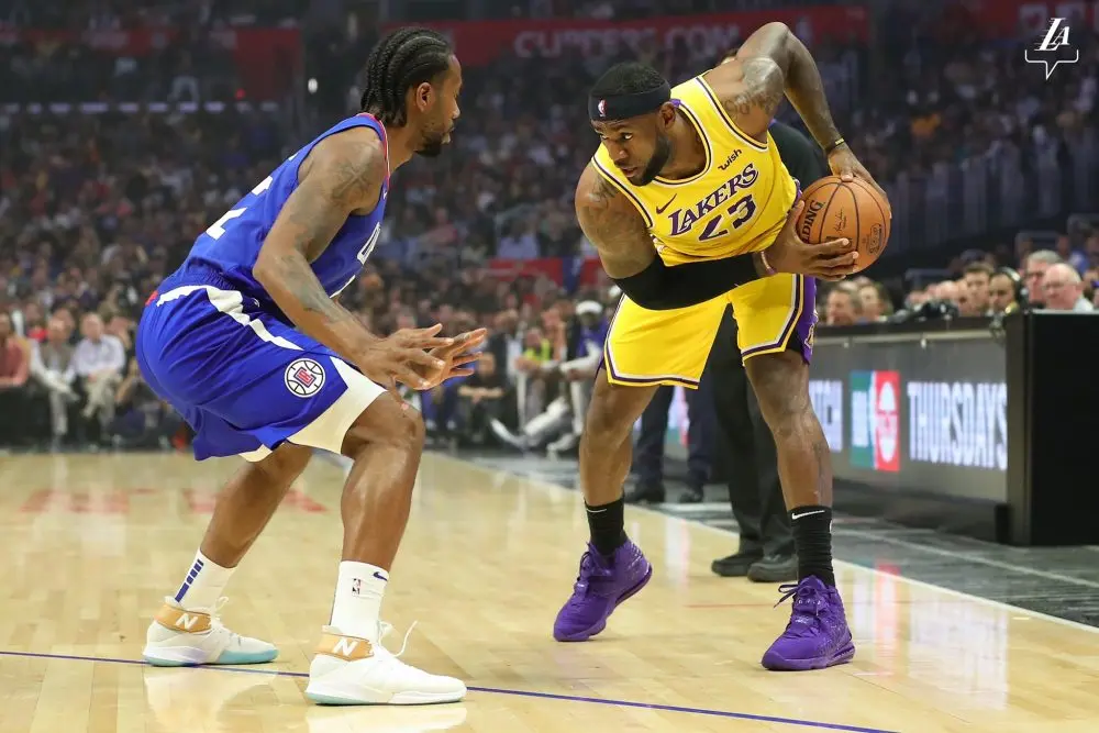 NBA decide adiar jogo entre Lakers e Clippers