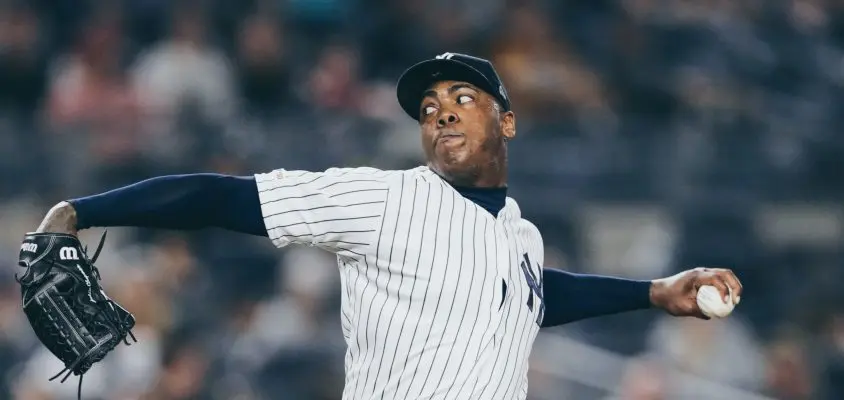 Aroldis Chapman entra em acordo com Yankees para extensão contratual