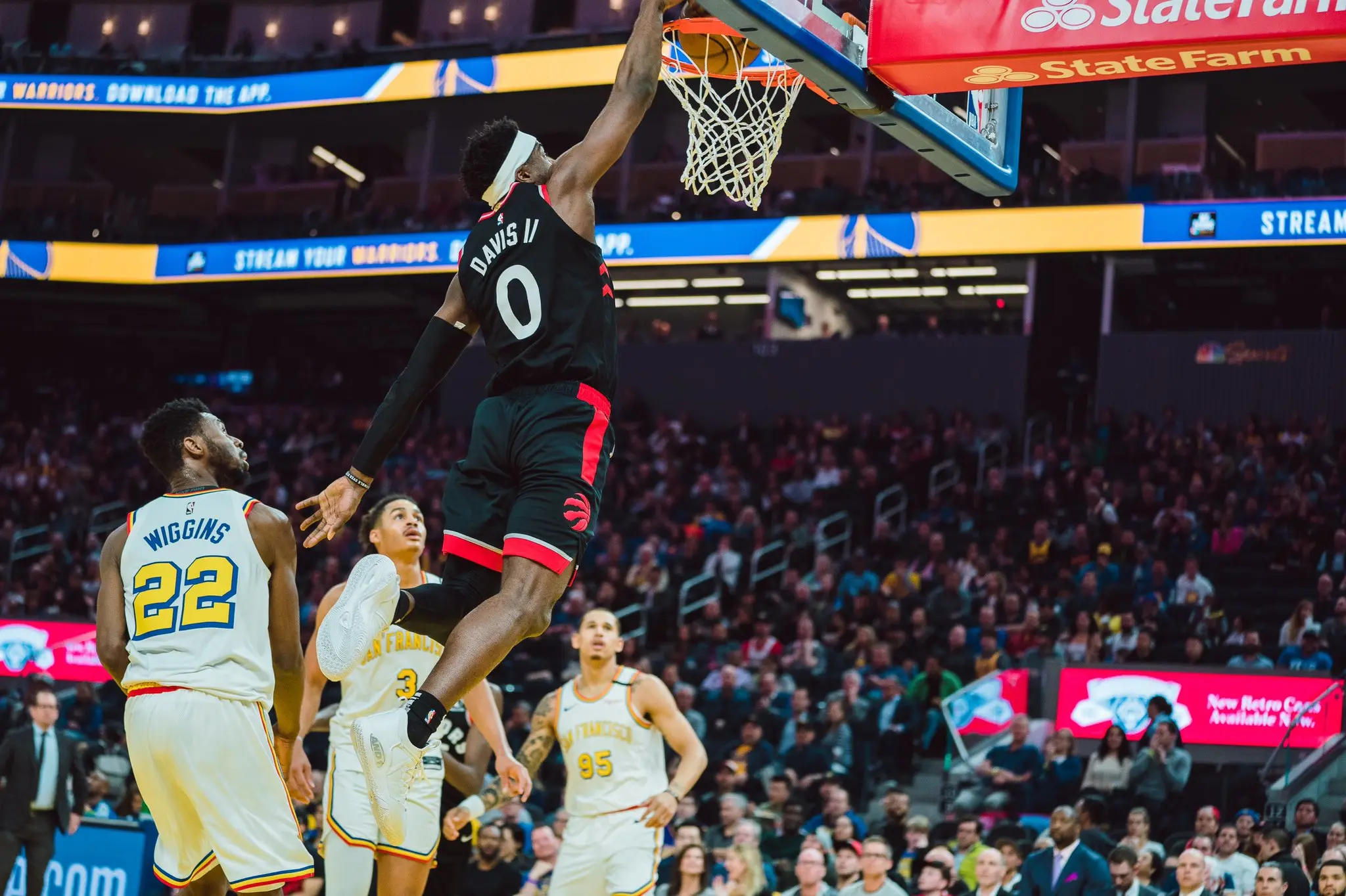 Powell Brilha E Raptors Vencem Warriors Na Volta De Curry