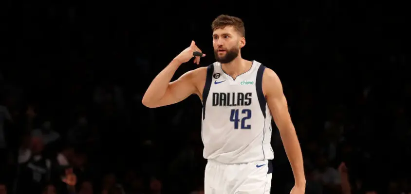 NEW YORK, NEW YORK - OCTOBER 27: (NEW YORK DAILIES OUT) Maxi Kleber #42 of the Dallas Mavericks in action against the Brooklyn Nets at Barclays Center on October 27, 2022 in New York City. The Mavericks defeated the Nets 129-125 in overtime. NOTE TO USER: User expressly acknowledges and agrees that, by downloading and or using this photograph, User is consenting to the terms and conditions of the Getty Images License Agreement. (Photo by Jim McIsaac/Getty Images)