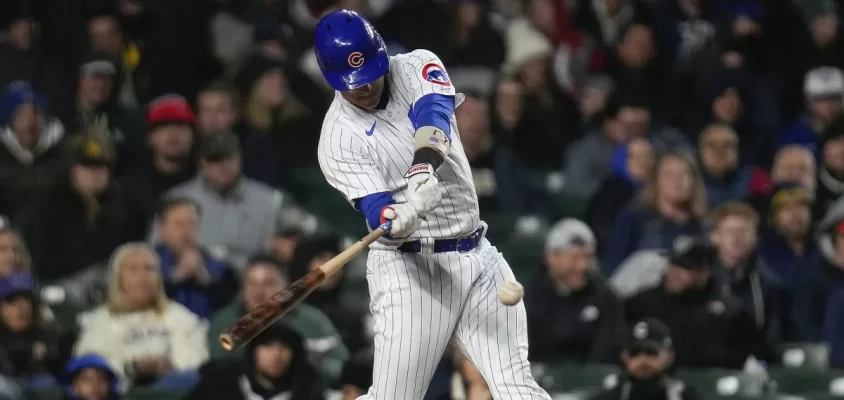 Em noite brilhante, Yan Gomes lidera vitória dos Cubs contra Padres