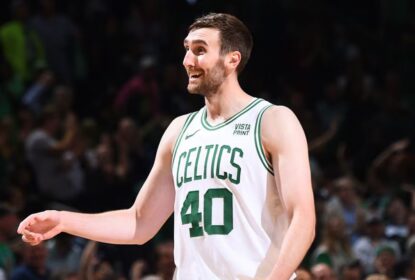 Celtics acertam novo acordo com Luke Kornet por um ano - The Playoffs