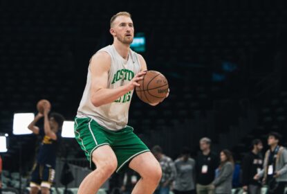 Sam Hauser renova com o Boston Celtics por quatro anos - The Playoffs
